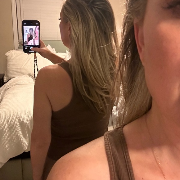 Re/Done x Hanes NWT 90’s tank - Picture 6 of 8